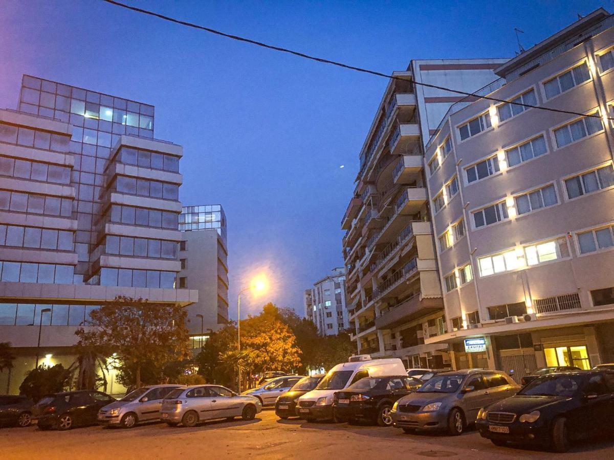 La Place De La Gare Suites - New Subway Station Thessaloniki Exterior photo